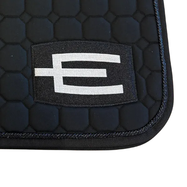 Hovedbilde E- Logo Dressur Schabrak Sort/Hvit 