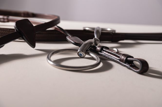 Hovedbilde Velari Snaffle Double Jointed Loose Ring ...