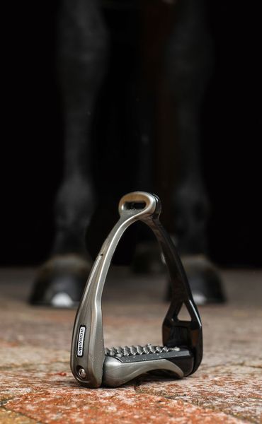 Hovedbilde Acavallo Opera Stigbøyler